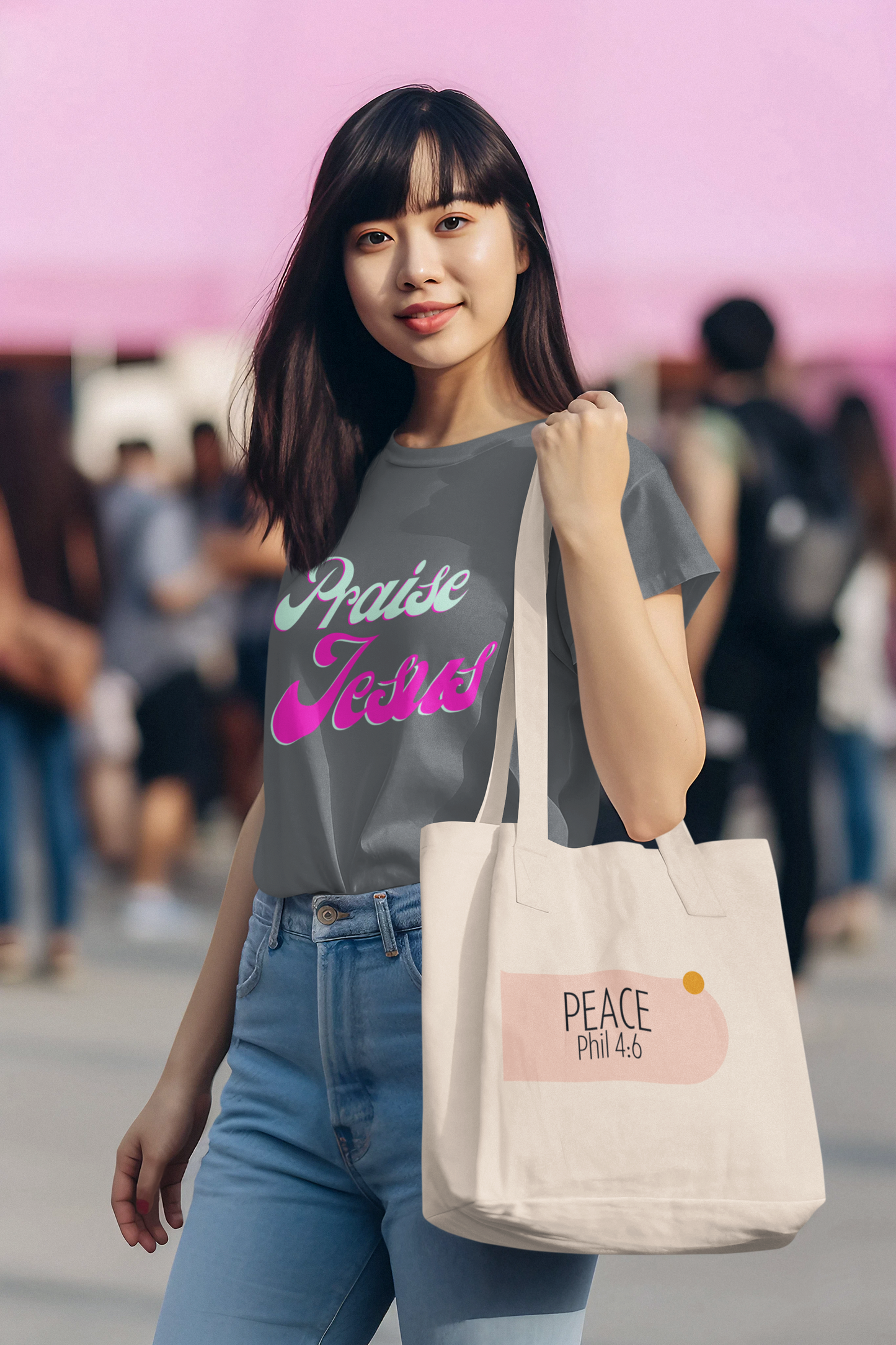 Praise Jesus- Women's Softstyle t-shirt