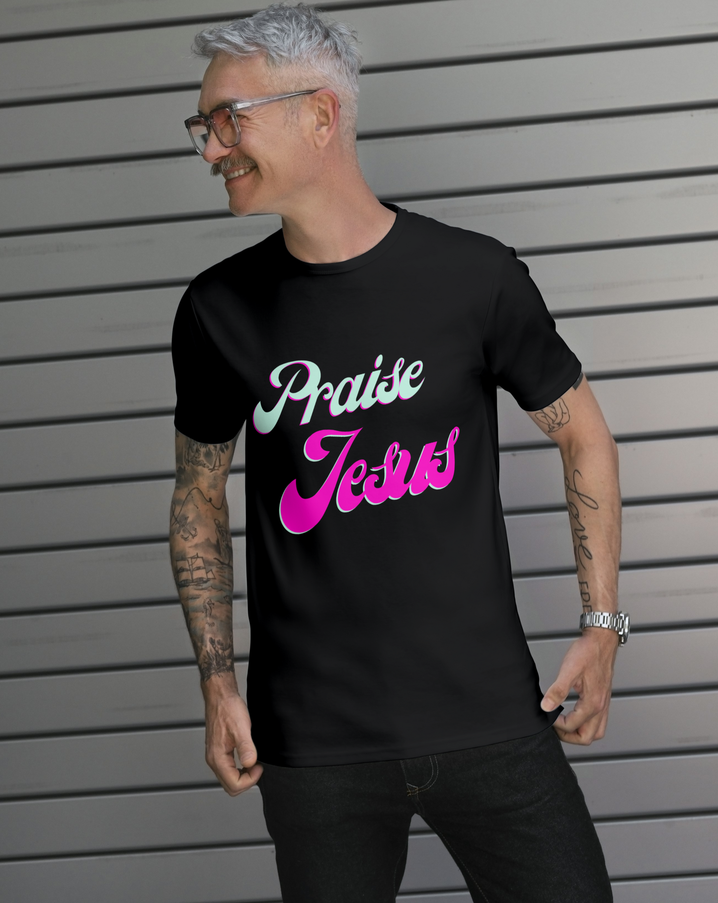 Praise Jesus- Unisex Softstyle t-shirt